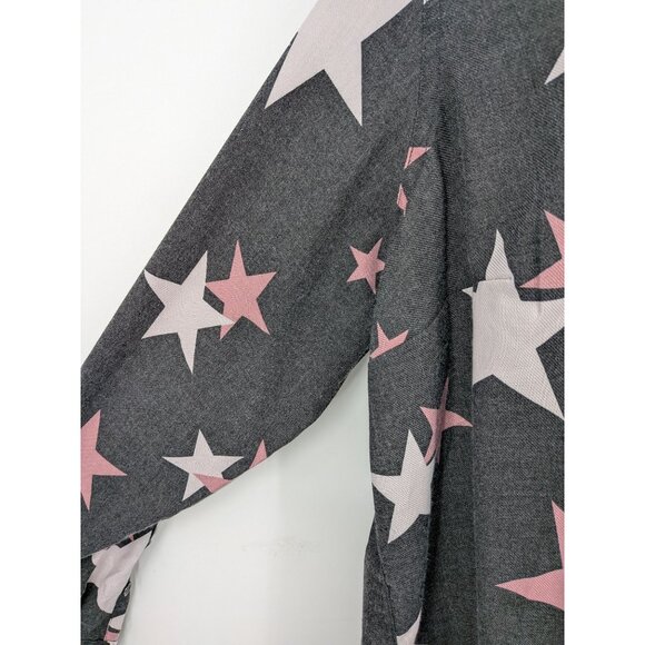 Torrid Button Up Shirt Women Size 3X Stars Wash Roll Tabs Relaxed Fit Whimsical - Picture 5 of 10